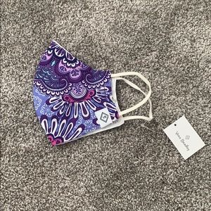 Vera Bradley purple mask ( unworn and brand new)